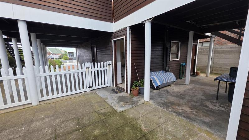 4 Bedroom Property for Sale in Klein Brak Western Cape